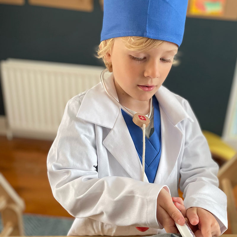 Childrens Vet Doctor Nurse Medical Scrubs Costume